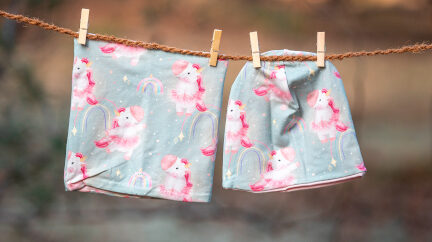 Mütze und Loop Einhornballerina